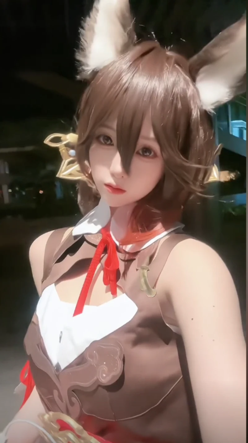 Cosplayer bỗng nhiên nổi tiếng vì làm chuyện đấy khi cosplay Tingyun Cosplayer bỗng nhiên nổi tiếng vì làm chuyện đấy khi cosplay Tingyun