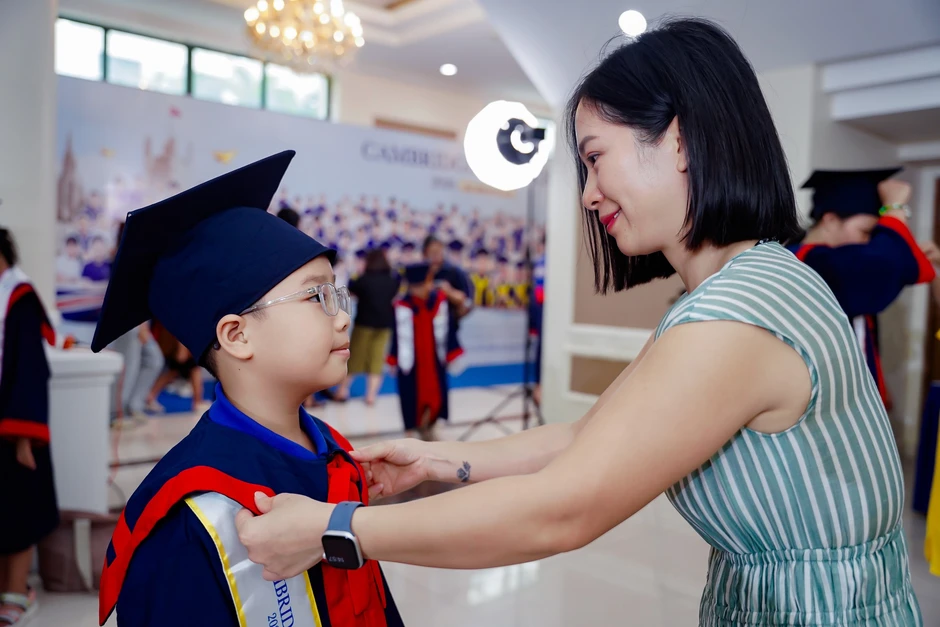 Apollo English ghi dấu 10 năm liên tiếp có 90% học sinh đạt điểm tuyệt đối Cambridge Apollo English ghi dấu 10 năm liên tiếp có 90% học sinh đạt điểm tuyệt đối Cambridge