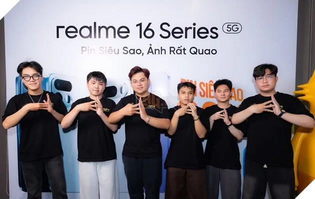 Chung kết realme Cup 2026 bùng nổ tại TP.HCM, hàng trăm sinh viên cháy hết mình cùng Liên Quân Mobile