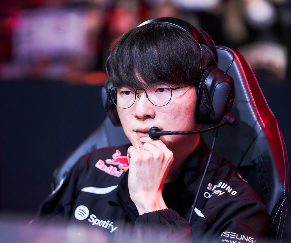 Faker cũng thừa nhận một sự thật phũ phàng về cặp bot T1 trước thềm Regular Seasons 2026