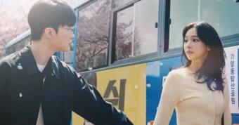Faker "tình tứ" cùng Karina khiến cộng đồng mạng bùng nổ