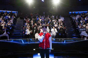 Faker sở hữu một thành tích mà cả LCK cộng lại cũng chưa sánh kịp