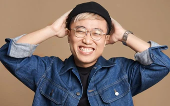 Giọt nước tràn ly: BLV Hoàng Luân xóa bài xin lỗi, "var" fan Gumayusi trên MXH