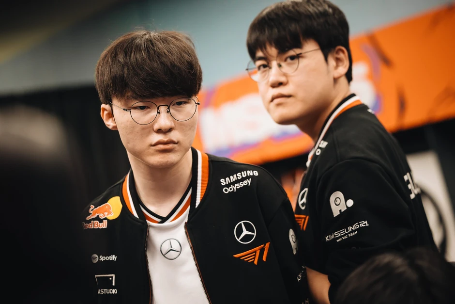 HLE vào nhánh thắng Road to MSI 2026 nhưng cũng khiến fan dấy lên nỗi lo HLE vào nhánh thắng Road to MSI 2026 nhưng cũng khiến fan dấy lên nỗi lo