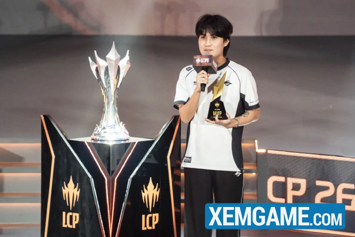 Hơn 3000 người hâm mộ cùng chia vui với chức vô địch 3 kỳ LCP 2026 của Team Whales Hơn 3000 người hâm mộ cùng chia vui với chức vô địch 3 kỳ LCP 2026 của Team Whales