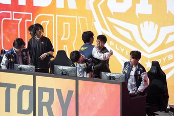 LCP 2026: CFO Khẳng Định Sức Mạnh Trước MVK Esports, Giành Lấy Vé Đi CKTG 2026