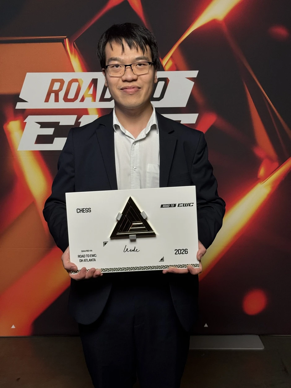 Lê Quang Liêm giành vé Esports World Cup