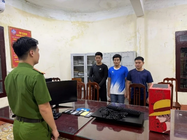 Liên Minh Huyền Thoại trở thành công cụ lừa đảo, thủ phạm thu về hơn nửa tỷ đồng Liên Minh Huyền Thoại trở thành công cụ lừa đảo, thủ phạm thu về hơn nửa tỷ đồng
