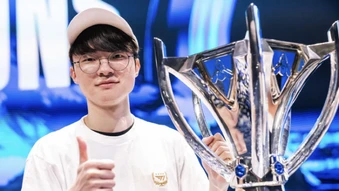 LMHT: Faker đánh giá chiếc cúp CKTG 2023 có ý nghĩa nhất với mình