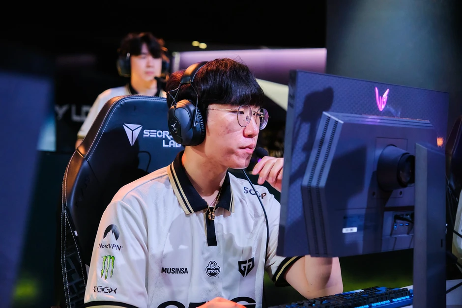 LCK 2026: Sự trở lại của Gen.G góp phần tạo nên cuộc đua bảng Legend hấp dẫn LCK 2026: Sự trở lại của Gen.G góp phần tạo nên cuộc đua bảng Legend hấp dẫn