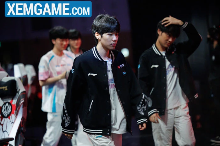 MSI 2026: Daeny lên tiếng về quyết định "thả" Mundo cho Zeus trong ván quyết định MSI 2026: Daeny lên tiếng về quyết định "thả" Mundo cho Zeus trong ván quyết định