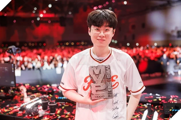 MSI 2026: FMVP Zeus Tin Vào Khả Năng Tạo Đột Biến Để Giành Lấy Chức Vô Địch MSI 2026: FMVP Zeus Tin Vào Khả Năng Tạo Đột Biến Để Giành Lấy Chức Vô Địch
