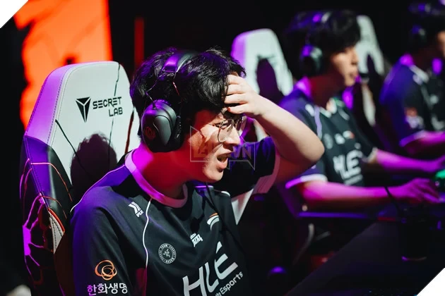 MSI 2026: FMVP Zeus Tin Vào Khả Năng Tạo Đột Biến Để Giành Lấy Chức Vô Địch MSI 2026: FMVP Zeus Tin Vào Khả Năng Tạo Đột Biến Để Giành Lấy Chức Vô Địch