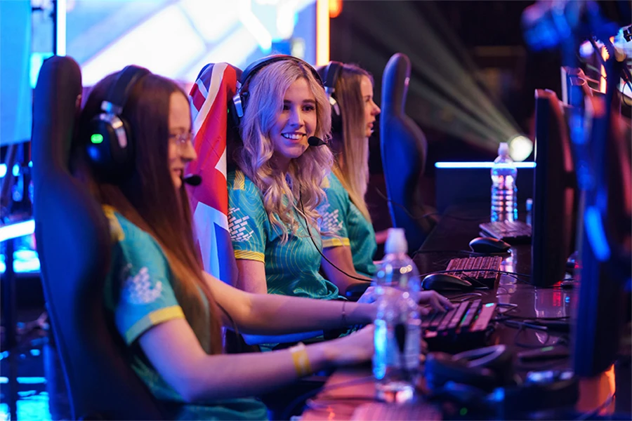 Nữ tuyển thủ và streamer trong thế giới Esports: Vượt qua định kiến, tiếng cười cợt và hành trình khẳng định bản thân Nữ tuyển thủ và streamer trong thế giới Esports: Vượt qua định kiến, tiếng cười cợt và hành trình khẳng định bản thân