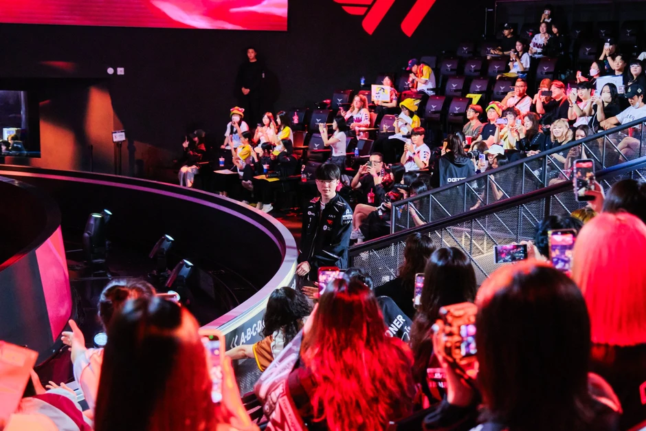 T1 lập nên một cột mốc đáng quên khi mùa giải 2026 còn chưa kết thúc