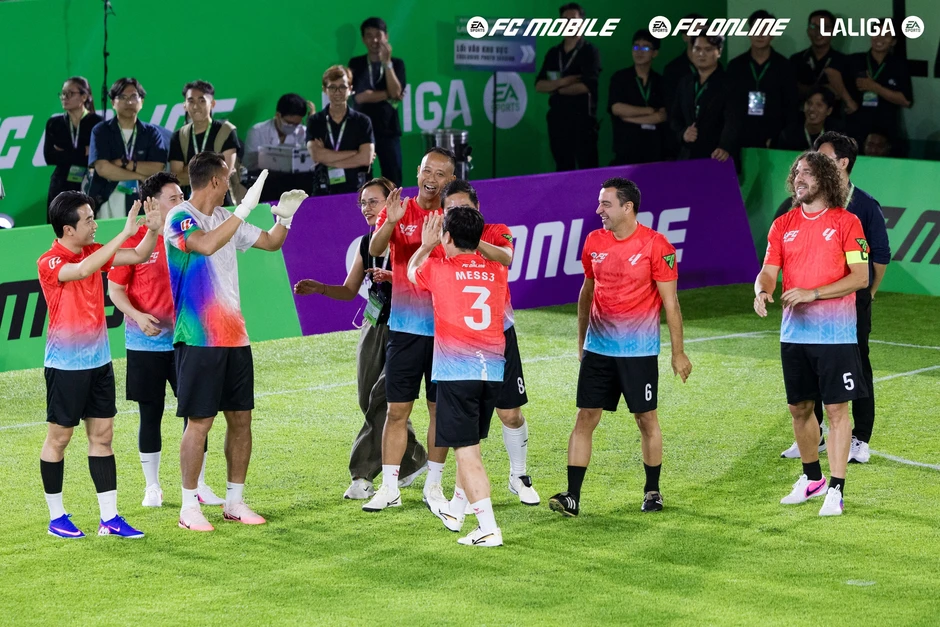 Thầy Giáo Ba lại khiến fan ngỡ ngàng