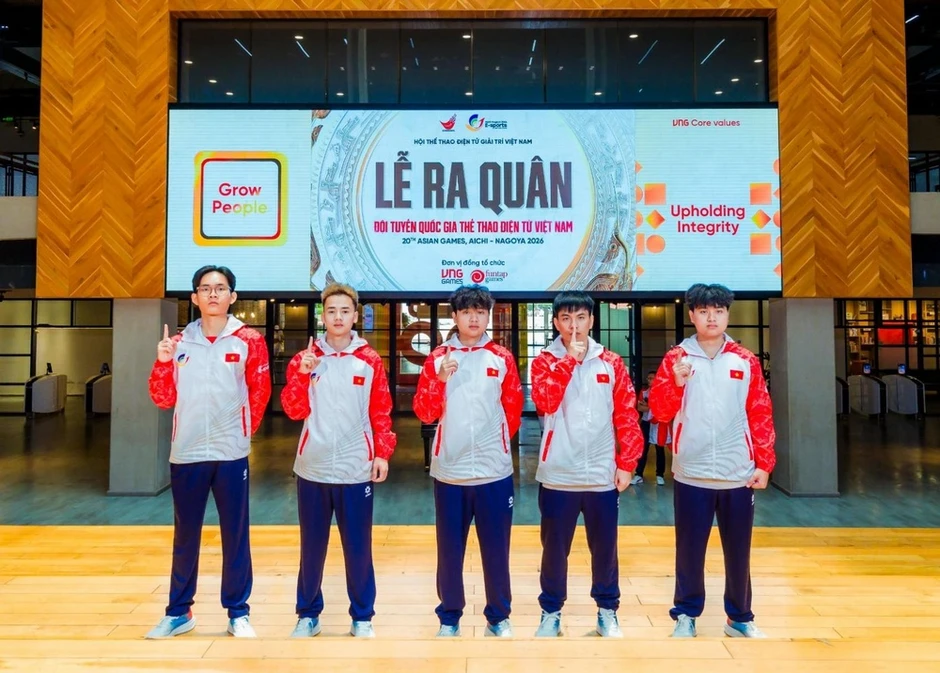 Toàn cảnh Lễ ra quân ASIAD 2026: Dấu ấn “Chớp Cam” trong màu áo Đội tuyển Quốc gia Thể thao điện tử Việt Nam Toàn cảnh Lễ ra quân ASIAD 2026: Dấu ấn “Chớp Cam” trong màu áo Đội tuyển Quốc gia Thể thao điện tử Việt Nam