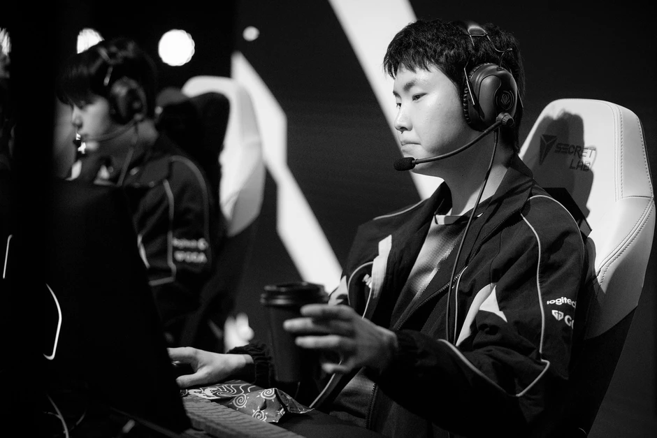 Trước thềm LCK Regular Seasons 2026, Gen.G bị "khui" một thành tích đáng xấu hổ Trước thềm LCK Regular Seasons 2026, Gen.G bị "khui" một thành tích đáng xấu hổ