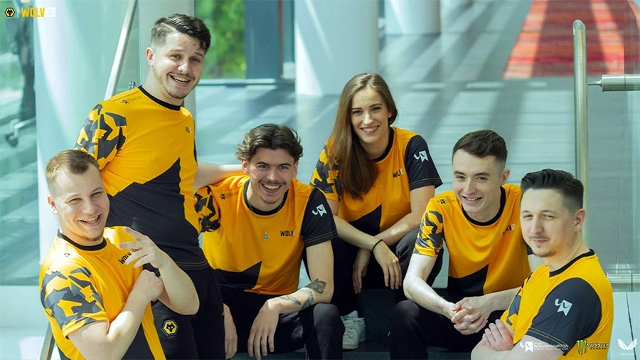 Vì sao các đội Esports liên tục gặp sự cố visa khi thi đấu tại Mỹ?