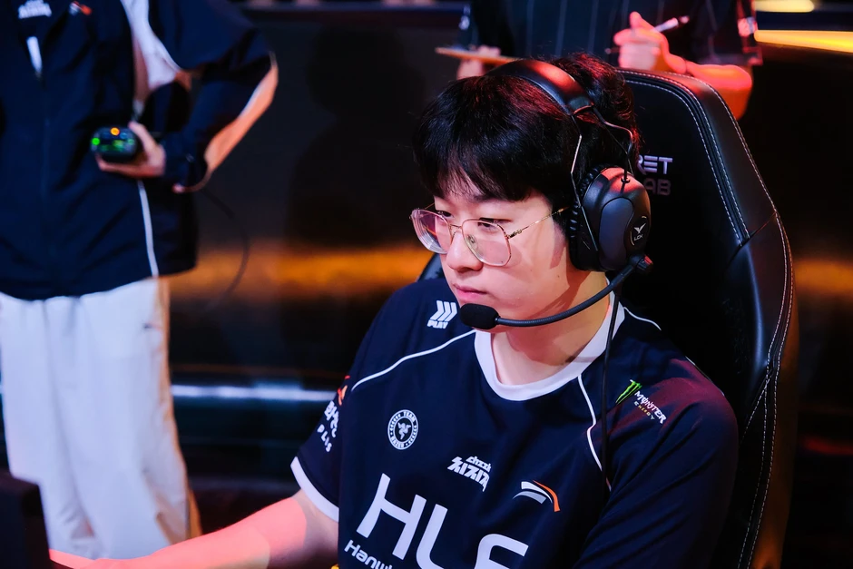 Zeus nhận định về top 3 Đường Trên LCK nhưng một yếu tố mới làm khán giả bất ngờ