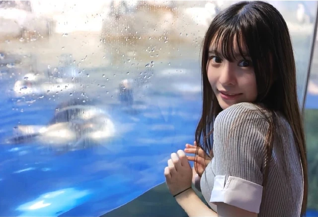 Cố để thành idol mãi không nổi tiếng, cô nàng chuyển hướng thành hot girl gợi cảm, muốn trở thành Yua Mikami