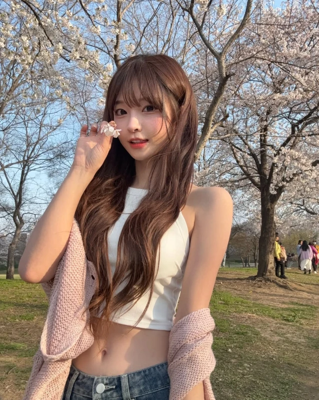 Game hẹn hò tương tác Hàn Quốc gây chú ý trên Steam, nữ chính quá xinh đẹp bất ngờ viral mạnh