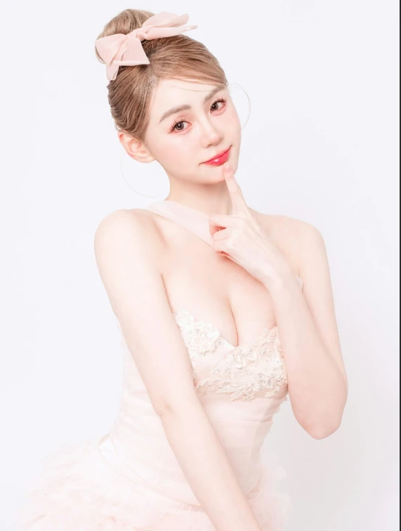 Hot girl gợi cảm chia sẻ tình cảnh "ế ẩm", đi xem mắt 10 lần chưa gặp được nửa kia, tiết lộ luôn tiêu chí "tối quan trọng" - GAME ONLINE