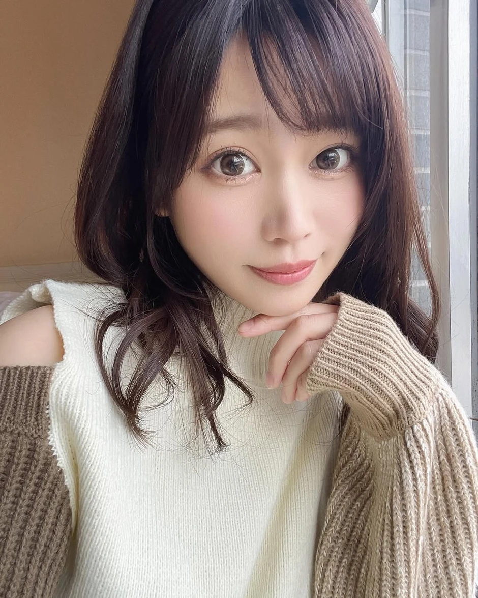 Hot girl Nhật Bản bất ngờ tuyên bố giải nghệ, đích thân viết tâm thư chia tay, fan tiếc nuối không thôi