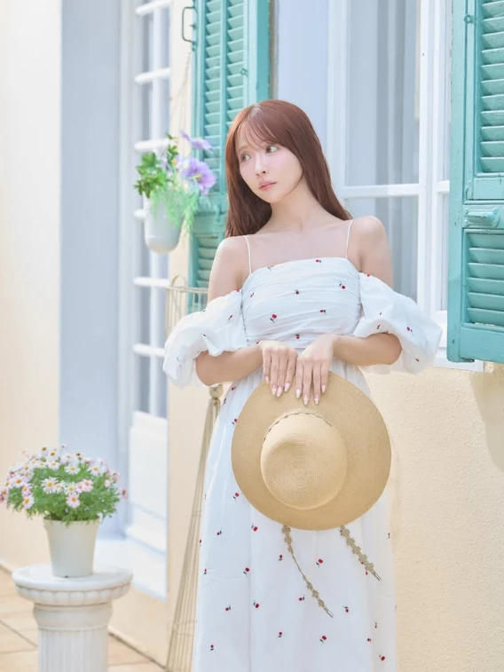 Hot girl nổi tiếng bất ngờ dính drama không đáng có, từng bật khóc khi bị coi là "người kế nhiệm" Yua Mikami Hot girl nổi tiếng bất ngờ dính drama không đáng có, từng bật khóc khi bị coi là "người kế nhiệm" Yua Mikami