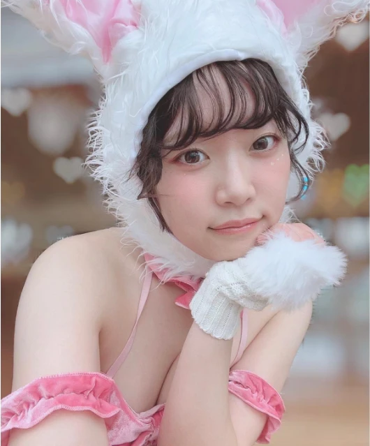 Hot girl nổi tiếng bất ngờ tuyên bố giải nghệ, khép lại 7 năm sự nghiệp Hot girl nổi tiếng bất ngờ tuyên bố giải nghệ, khép lại 7 năm sự nghiệp
