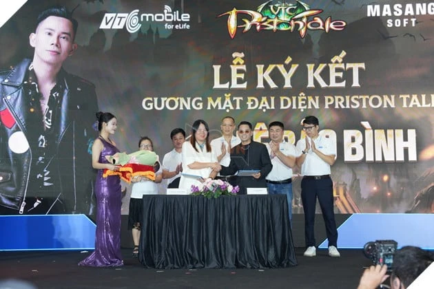Lê Bảo Bình đồng hành cùng Priston Tale VTC tại họp báo ra mắt ngày 08/05 Lê Bảo Bình đồng hành cùng Priston Tale VTC tại họp báo ra mắt ngày 08/05