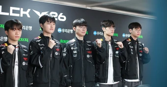 LMHT: T1 có ngay động thái răn đe fan "quá khích", fan Gumayusi không khỏi chạnh lòng