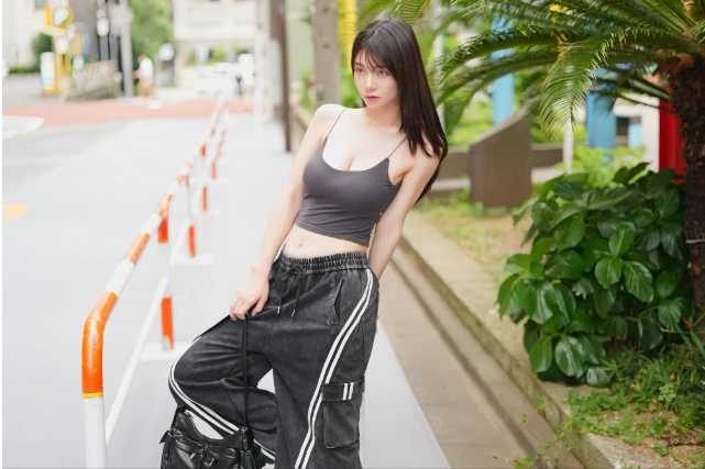 Nổi tiếng nhất sau thời Yua Mikami, hot girl Nhật Bản khiến fan phát sốt Nổi tiếng nhất sau thời Yua Mikami, hot girl Nhật Bản khiến fan phát sốt