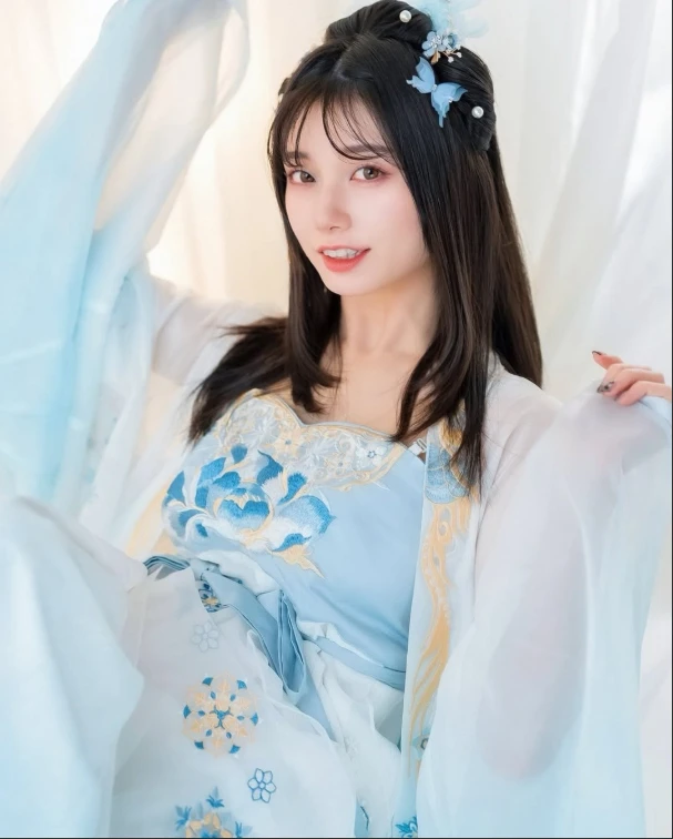 Vượt mặt Yua Mikami, hot girl tân binh nổi tiếng chia sẻ về quá khứ, tiết lộ luôn mẫu bạn trai mơ ước