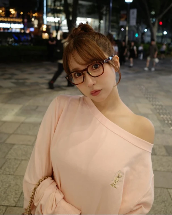 Yua Mikami bất ngờ đóng phim trở lại, cộng đồng mạng xôn xao không ngờ