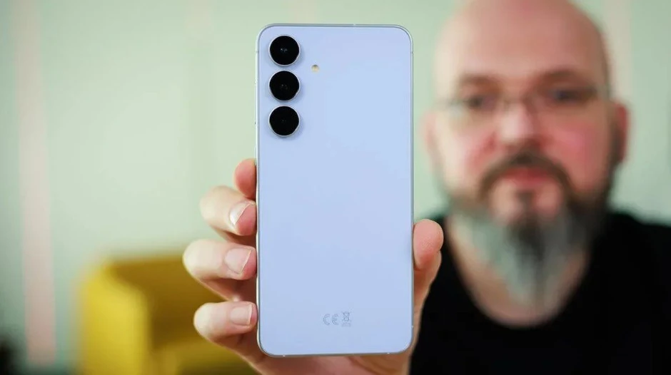 3 điện thoại Android đáng mua hơn iPhone 17e
