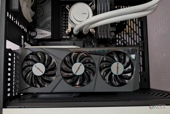 AMD được cho là sắp ra mắt Radeon RX 9050 8GB giữa khủng hoảng VRAM toàn cầu