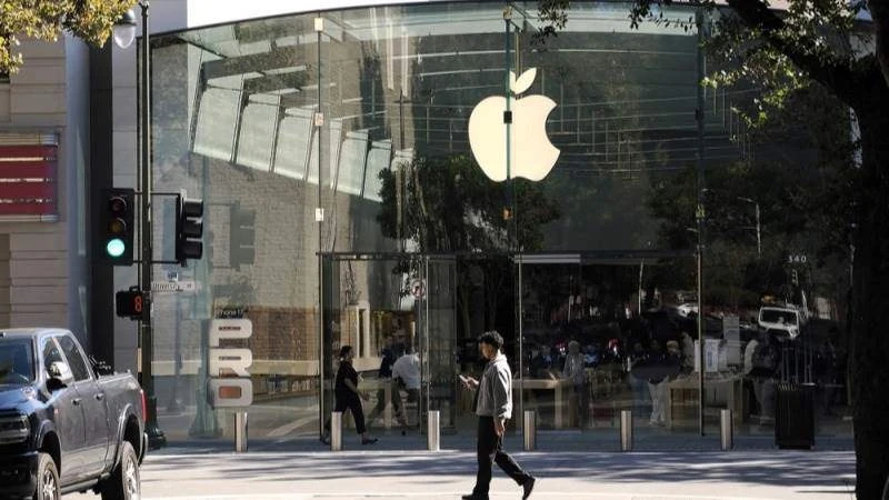 Apple chi 400 triệu USD để sản xuất linh kiện iPhone tại Mỹ