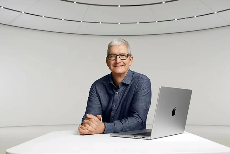 Apple chính thức đổi CEO: Tim Cook rời “ngôi vương” sau 15 năm