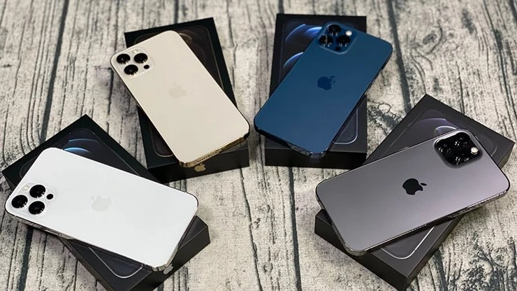 Apple làm cách nào để iPhone ít mất giá hơn đối thủ?