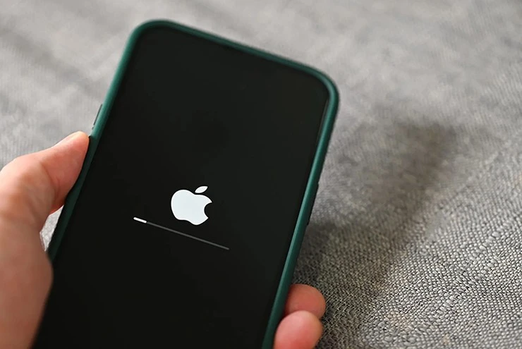 Apple phát thông báo khẩn đến hàng triệu người dùng iPhone cũ