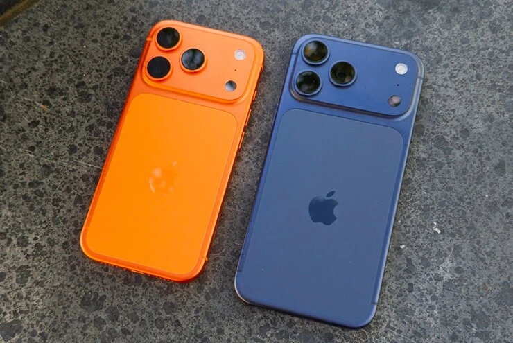 Lời mời “Bất ngờ và tỏa sáng” từ Apple: iPhone gập sắp lộ diện