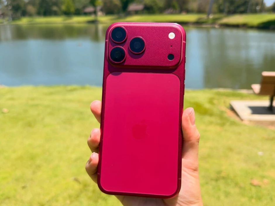 Bảo vệ màn hình của iPhone 18 Pro gần như xác nhận thiết kế Bảo vệ màn hình của iPhone 18 Pro gần như xác nhận thiết kế