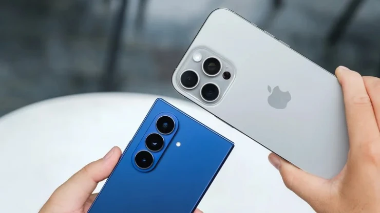 Bất ngờ với 5 thiết bị có thể sạc ngược bằng iPhone Bất ngờ với 5 thiết bị có thể sạc ngược bằng iPhone