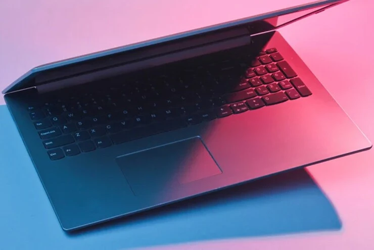 Bí mật đằng sau thiết kế touchpad lệch trái của một số laptop Bí mật đằng sau thiết kế touchpad lệch trái của một số laptop