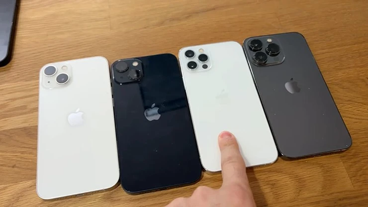 Bỏ tiền thật thử buôn iPhone: Dễ ăn hay đầy rủi ro? Bỏ tiền thật thử buôn iPhone: Dễ ăn hay đầy rủi ro?