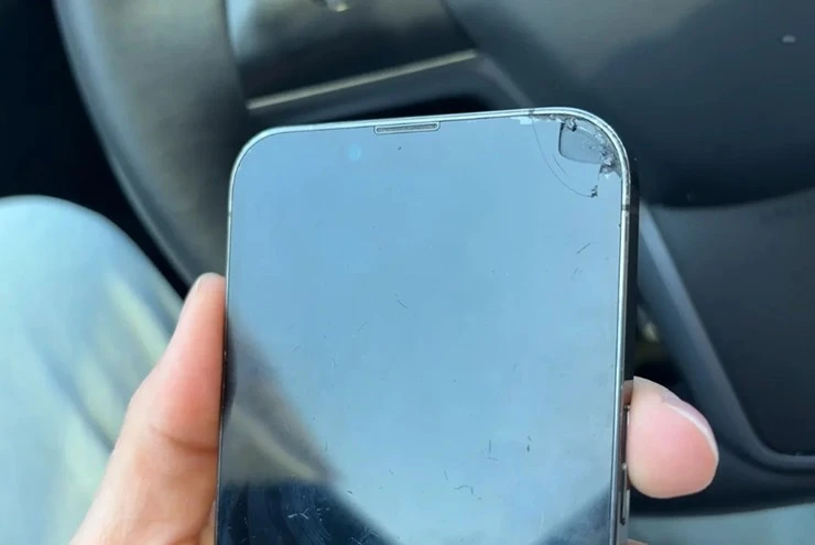 Bỏ tiền thật thử buôn iPhone: Dễ ăn hay đầy rủi ro? Bỏ tiền thật thử buôn iPhone: Dễ ăn hay đầy rủi ro?