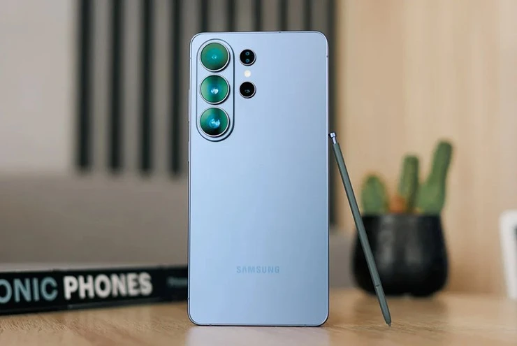 Galaxy S26 Ultra: Trải nghiệm cao cấp và gần 40 GB phần mềm cài sẵn Galaxy S26 Ultra: Trải nghiệm cao cấp và gần 40 GB phần mềm cài sẵn