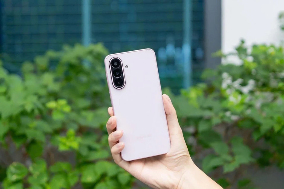 Chỉ có hơn 7 triệu, lựa smartphone nào để chơi game mượt mà? Chỉ có hơn 7 triệu, lựa smartphone nào để chơi game mượt mà?