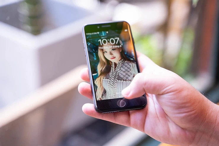 Chiếc iPhone giá chưa đến 3 triệu đồng vẫn chạy tốt iOS 26